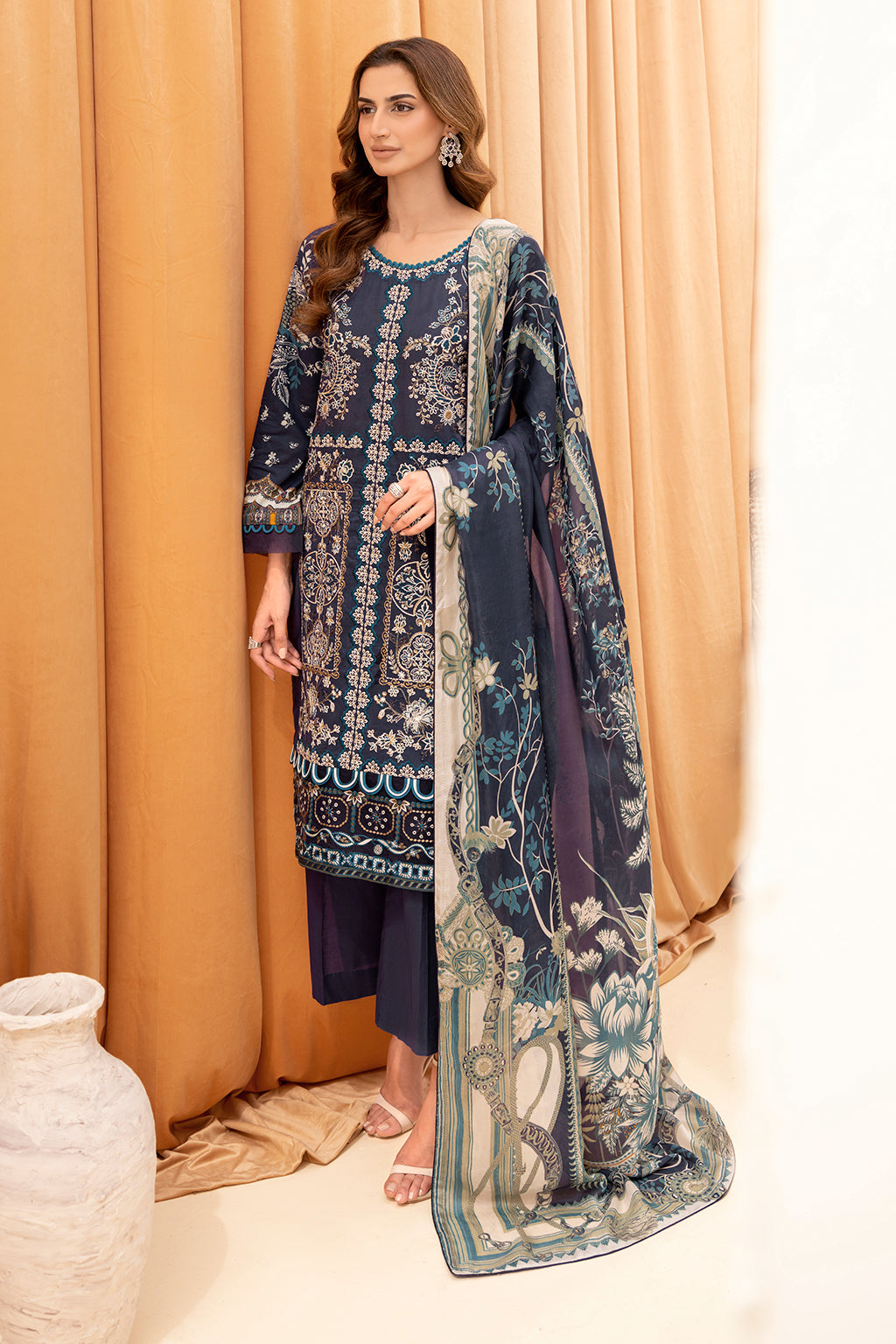 Lawn Collection 2024 Women Unstitched Summer Collection 2024 Page   DSF2091 