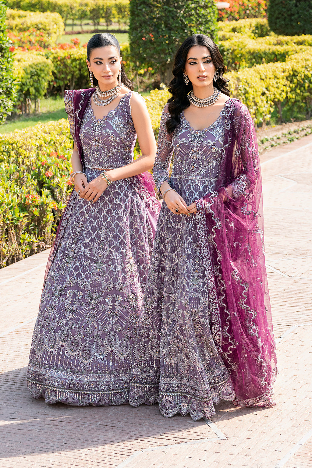 Elegant Pakistani Maroon Wedding Dress Online #BB225 | Vestiti, Pakistan