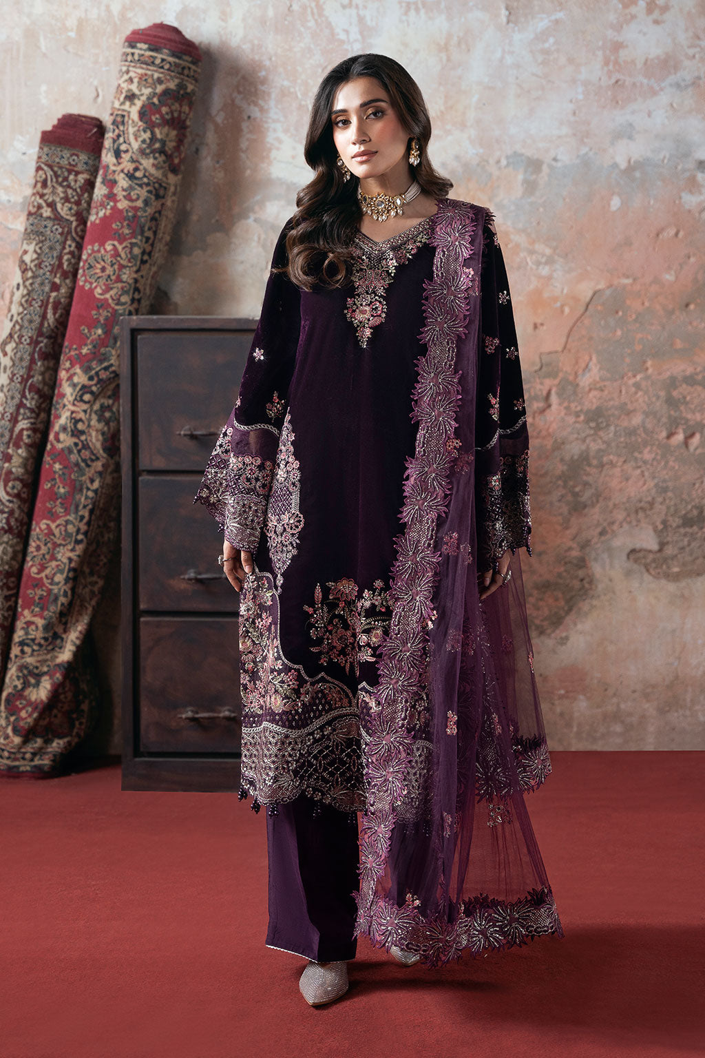 V-704 – Ramsha