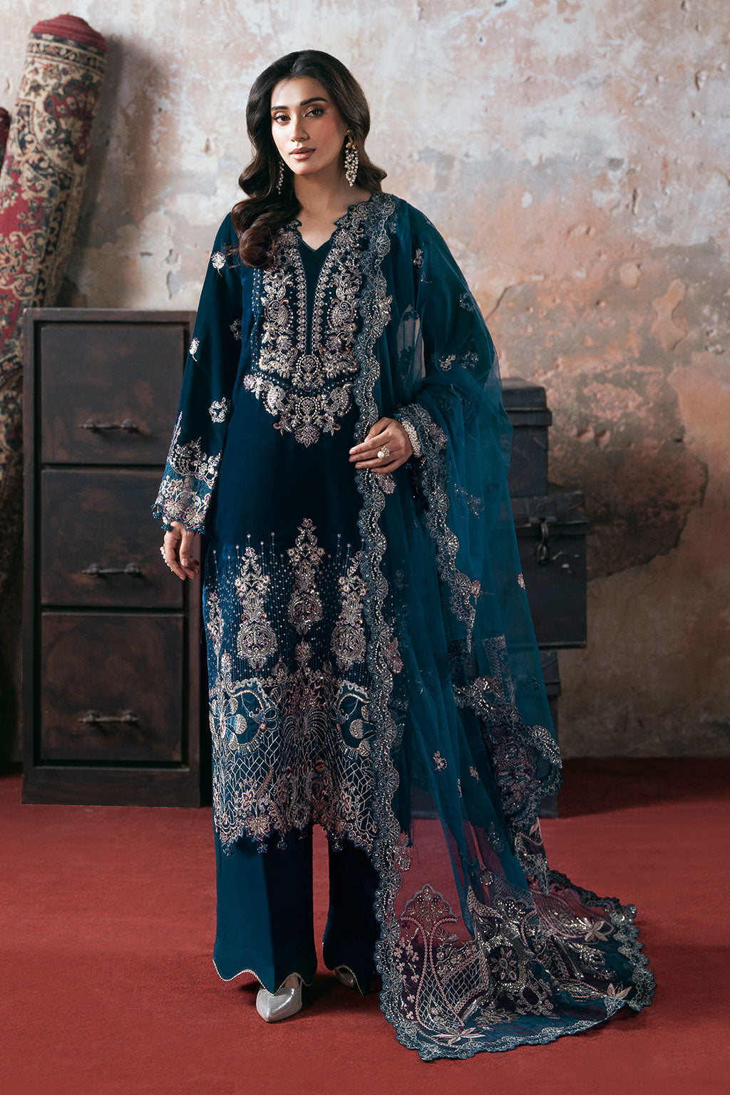 Velvet Dress Design Collection for Women Ramsha Velvet Dress Design Collection for Women Ramsha
